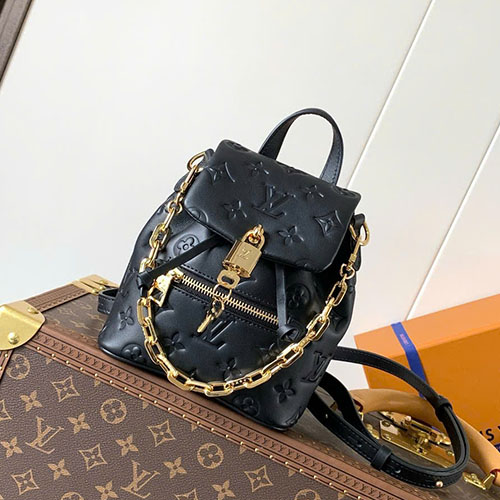 Balo LV Coussin Backpack Mini M13387 Màu Đen Siêu Cấp 20 cm