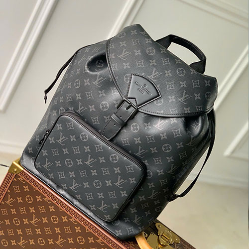 Balo LV Montsouris M46683 Màu Đen Siêu Vip 40 cm