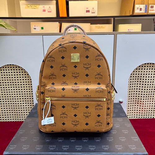 Balo MCM Stark Side Studs Backpack In Visetos Super Size 32cm