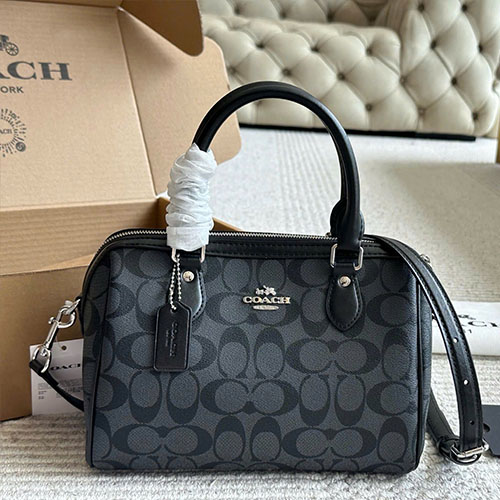 Bảng Màu Túi xách Coach Pillow Bag Full Box Size 24 cm