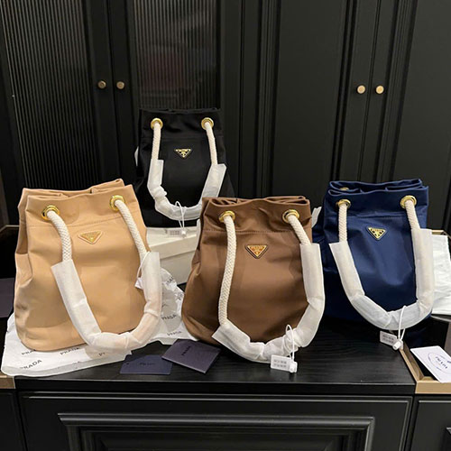 Bảng Màu Túi xách Prada Mariner Handbag 25 Full Box Size 26 cm