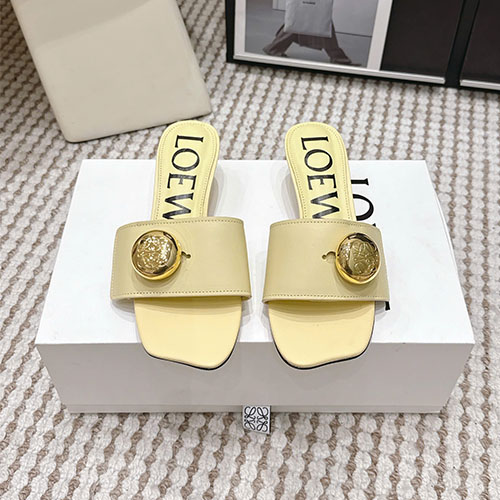 Dép Loewe 26SS gót thấp mũi tròn siêu VIP - màu vàng