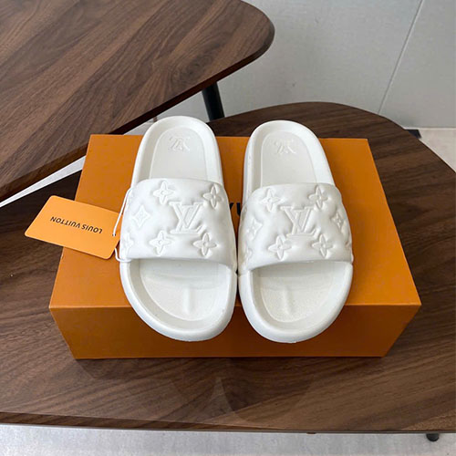 Dép LV Beach Slide 26SS bản rộng – Siêu cấp