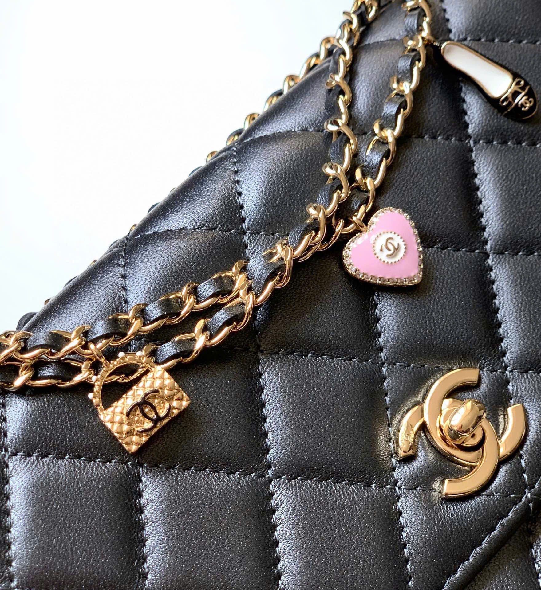 Túi Xách Chanel WOC 25P Siêu Cấp Size 19 cm