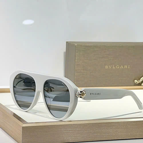 Kính mát BVLGARI BV40060I Siêu Cấp Size 140