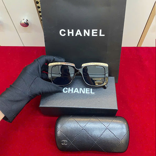 Kính Mát Chanel Sunglasses Màu Đen Siêu Cấp
