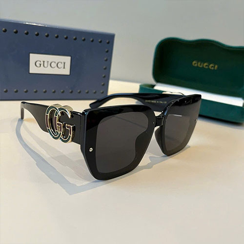 Kính Mát Gucci 2025 Early Spring Màu Đen Siêu Cấp