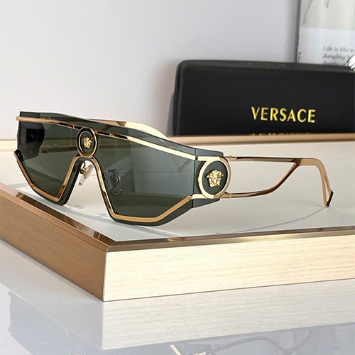 Kính Mát Versace Oversized VE2226 Siêu Cấp