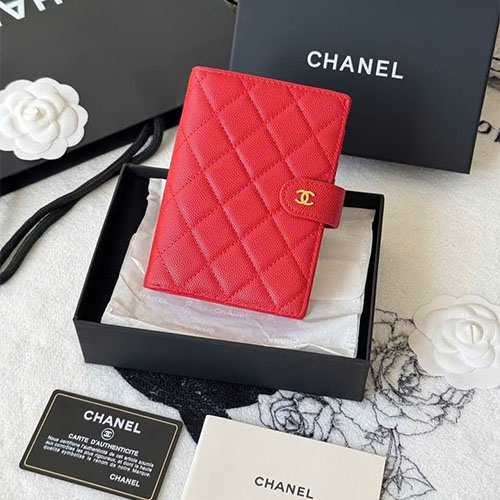 Tổng Hợp Các Mẫu Ví Mới Nhất 2025