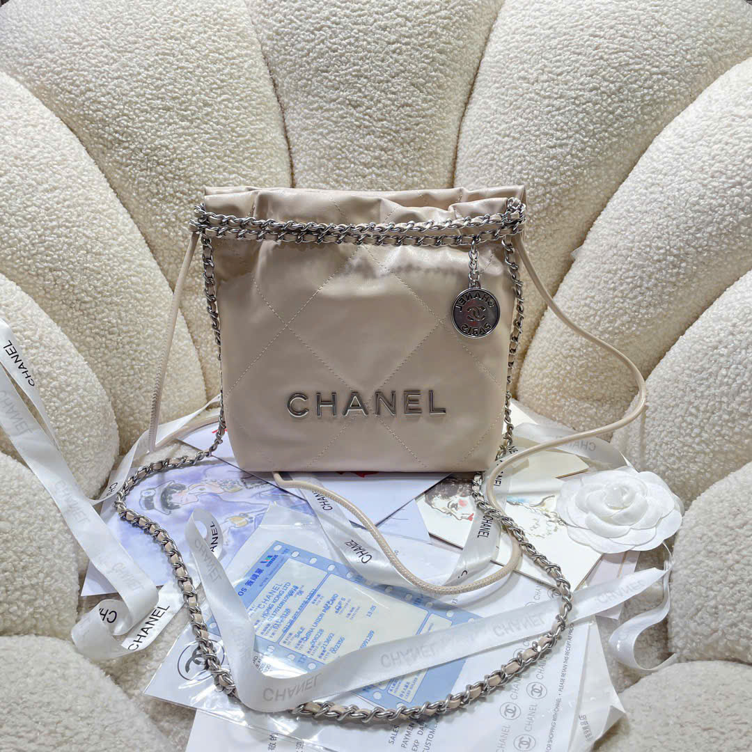 Túi Chanel Mini 22 size 19cm – Phiên bản 23S mới nhất (Màu kem phối bạc)