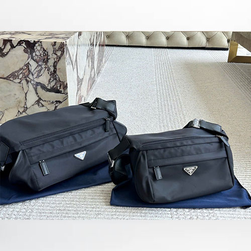 Túi Đeo Ngực Nam Prada Màu Đen Super Size 33cm