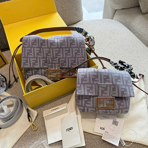 Túi Fendi Denim FF Monogram Fullbox Size 25 & 16cm