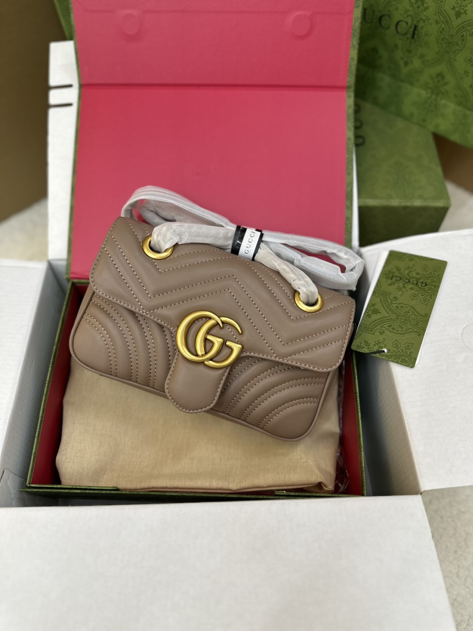 Túi Gucci GG Marmont Matelassé Leather Super Mini Màu Hồng Size 22cm