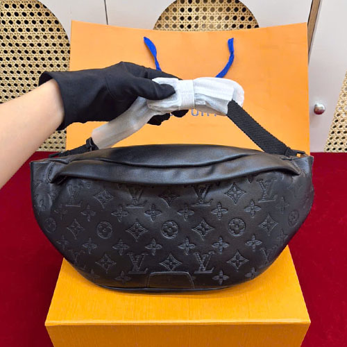 Túi LV Discovery PM Bumbag M46036 Super Size 43cm