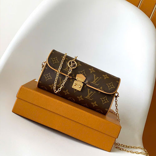 Túi LV Pochette Camille M13566 Siêu Cấp Size 20.5cm
