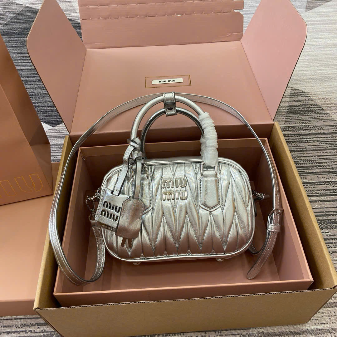 Túi Miu Miu Arcadie Matelassé Da Cừu 5BB123  Siêu Cấp Size 19cm