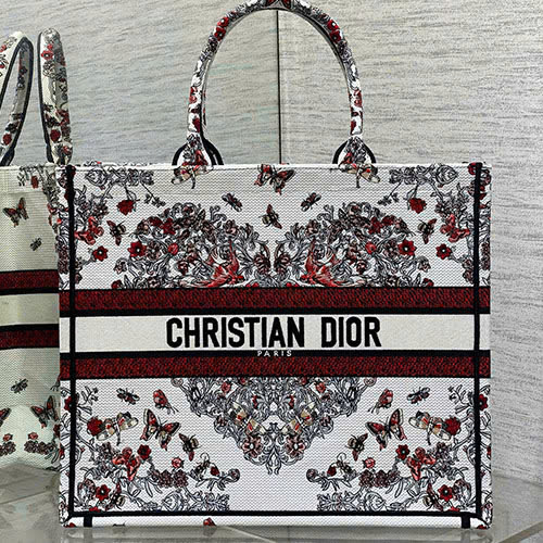 Túi Tote series Tình Yêu Năm Mới Màu Trắng Siêu Vip Size 42cm