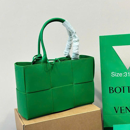 Túi Xách Bottega Veneta Woven Màu Xanh Super Size 31cm