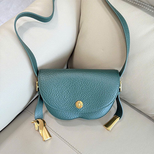 Túi xách Burberry siêu cấp Chess học viện phong cách đeo chéo