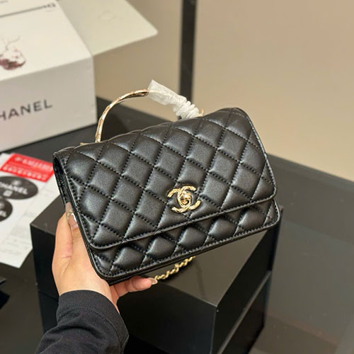 Túi Xách Chanel 24A WOC Màu Đen Fullbox Size 19 cm
