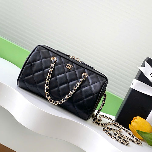 Túi xách Chanel 25P AP4474 Màu Đen Siêu Cấp Size 18.5 cm