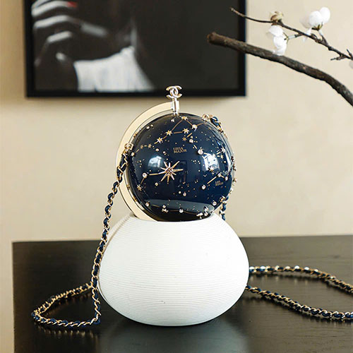 Túi xách Chanel 26S Globe Bag hình địa cầu – Limited – Siêu VIP