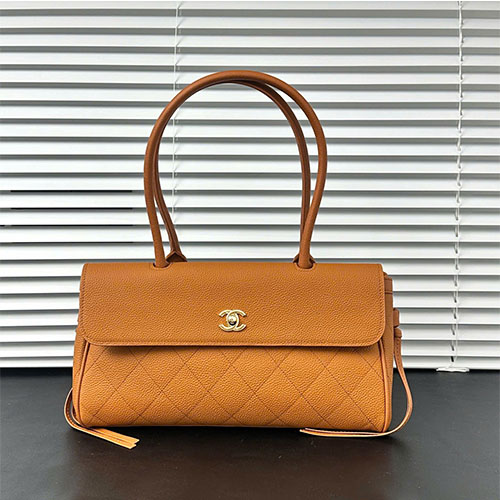 Túi xách Chanel 26SS Tote Da Togo Logo CC - màu nâu