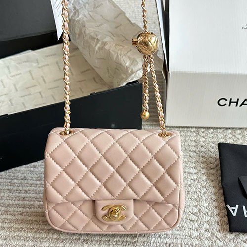 Túi Xách Chanel Mini Gold Ball Full Box Size 17 cm