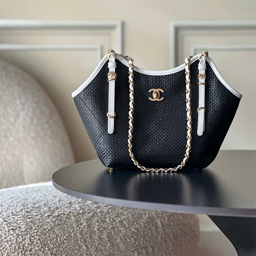 Túi xách Chanel siêu cấp 25S Maxi Hobo Tote Shopping Bag – Màu đen