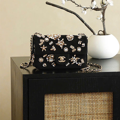 Túi xách Chanel siêu cấp CF Handcraft Badge Sequin 25A