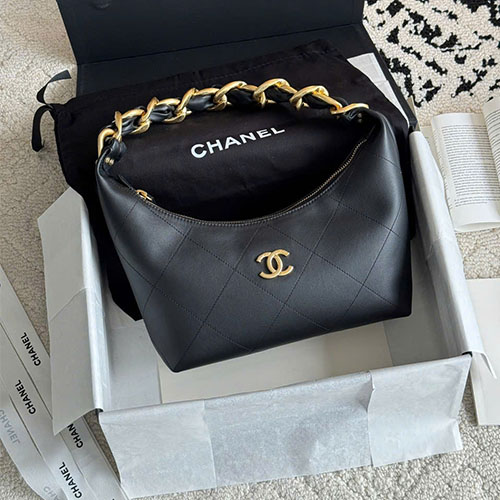 Túi xách Chanel siêu vip – 25K Hobo Bag nhỏ