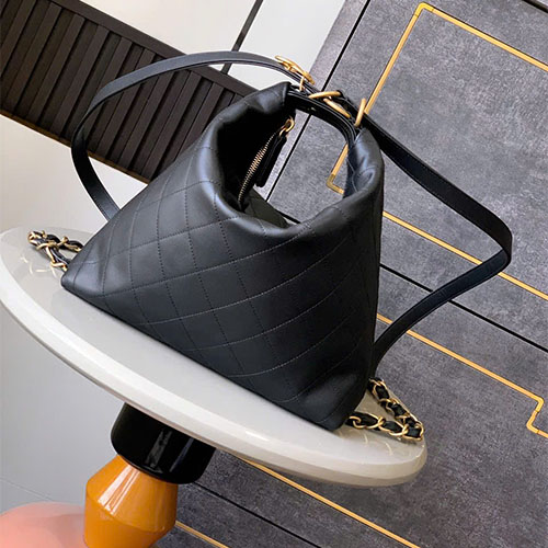 Túi xách Chanel siêu vip – Ba lô đeo vai Show 25SS đen phối vàng