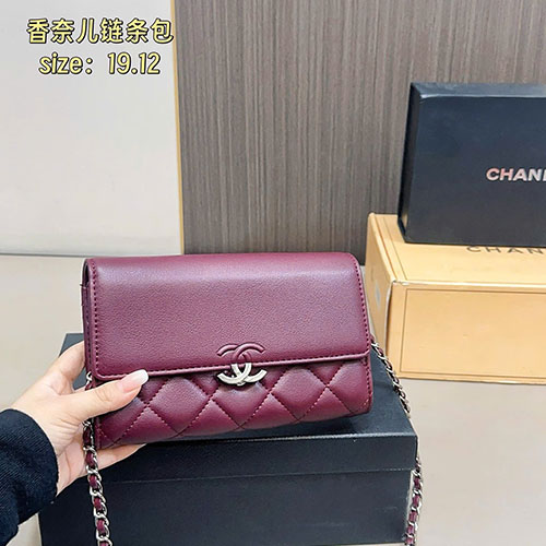 Túi Xách Chanel WOC Màu Đỏ Full box Size 19cm