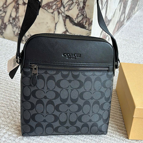 Túi xách Coach New Black Camera Bag Full Box Size 27 cm