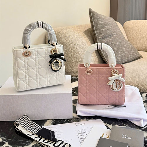Túi xách Dior Lady Dior 3 Ô / 4 Ô Da Cừu Nơ