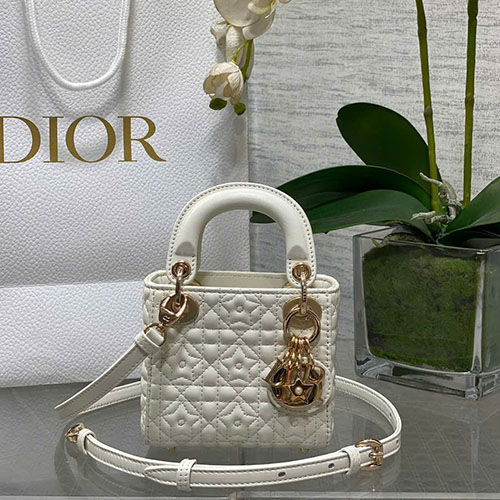Túi Xách Dior Lady Lucky Star Micro Siêu Vip Size 12cm