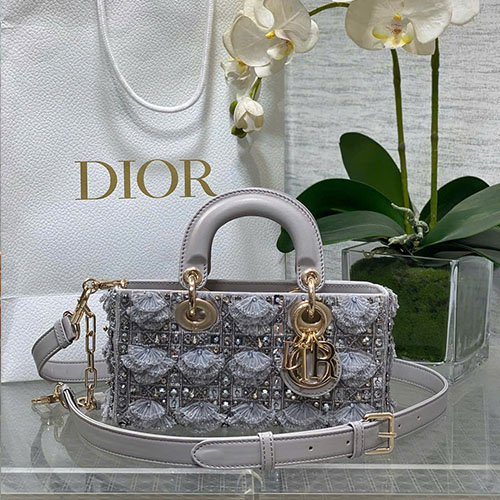 Túi Xách Dior Lady Must-Have Siêu Vip Size 22 cm