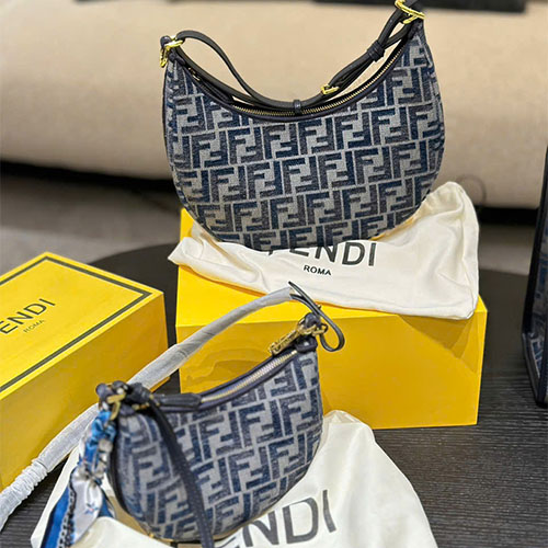 Túi Xách Fendi Super Moonbag Chenille Xanh Đậm full box