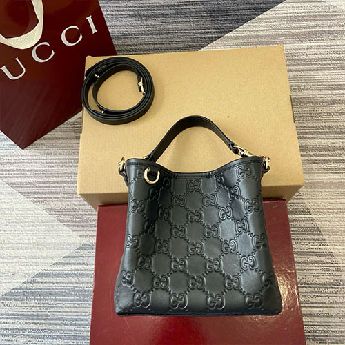 Túi Xách Gucci Bucket Emblem 815118 Màu Đen Siêu Cấp Size 19 cm