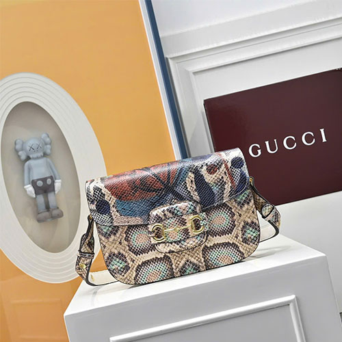 Túi xách GUCCI super 1955 Horsebit Saddle Bag da trăn