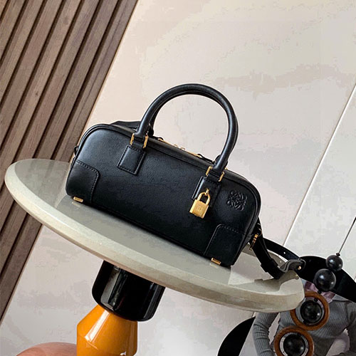 Túi xách LOEWE Amazona 9085 Da Nappa Màu Đen Burgundy Siêu VIP