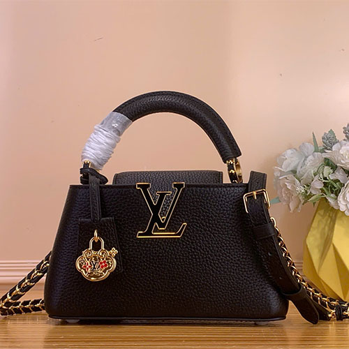 Túi xách Louis Vuitton Capucines Mini M27300 Màu Đen Siêu VIP