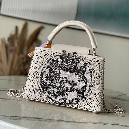 Túi xách Louis Vuitton Capucines Small Limited M12977 Siêu Cấp