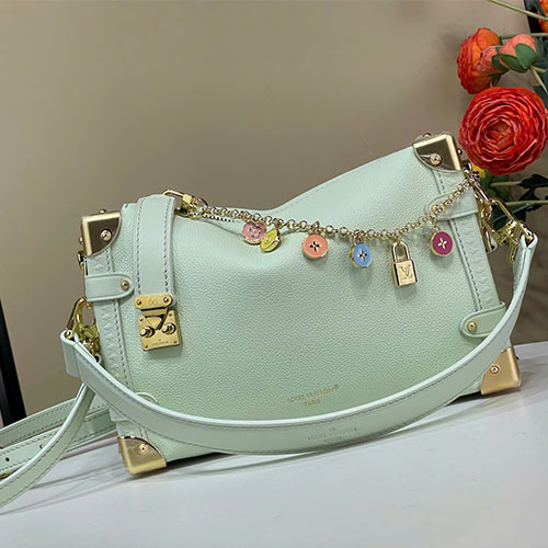 Túi xách Louis Vuitton Side Trunk Medium Siêu VIP Màu Xanh Nhạt Kèm Xích