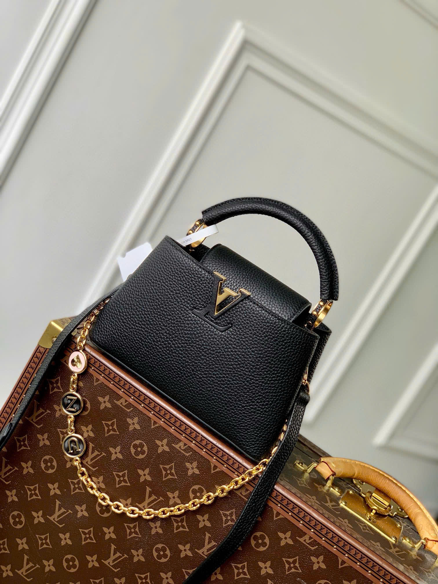 Túi Xách LV Capucines K00014 Màu Đen Siêu Vip Size 23.5 cm