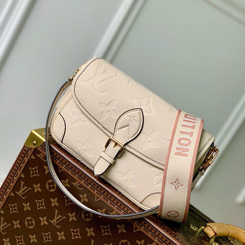 Túi Xách LV Diane M46386 Màu Kem Siêu Vip Size 23 cm