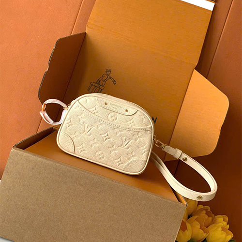 Túi xách LV like auth Tiny Camera Bag Monogram Empreinte - màu trắng