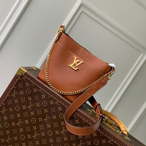 Túi Xách LV Lock and Walk Bucket Bag M24006 Màu Nâu Siêu Vip Size 20.5 cm