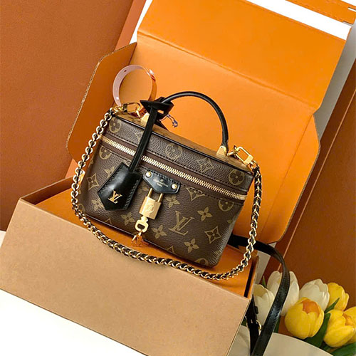 Túi xách LV Vanity Chain Pouch Like Auth