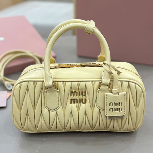 Túi xách Miu Miu siêu cấp Arcadie Matelassé Bowling Bag